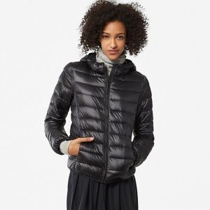 Куртка Uniqlo Women Ultra Light Down Hooded BLACK